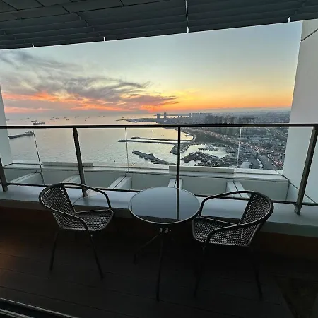 Magnificent High Floor With Private Jacuzzi Apartment