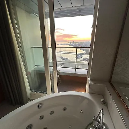 Apartment Magnificent High Floor With Private Jacuzzi Istanbul