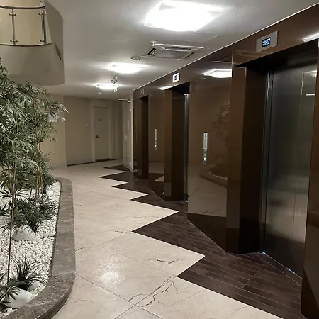 Magnificent High Floor With Private Jacuzzi Apartamento Estambul
